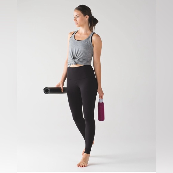 Lululemon Wunder Under Leggings - Picture 4 of 9